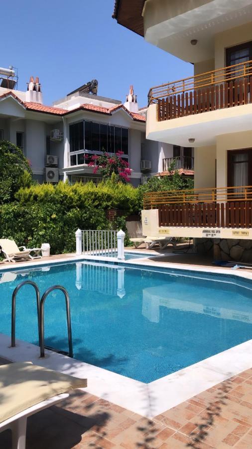 Uestuen Apart Marmaris Luaran gambar