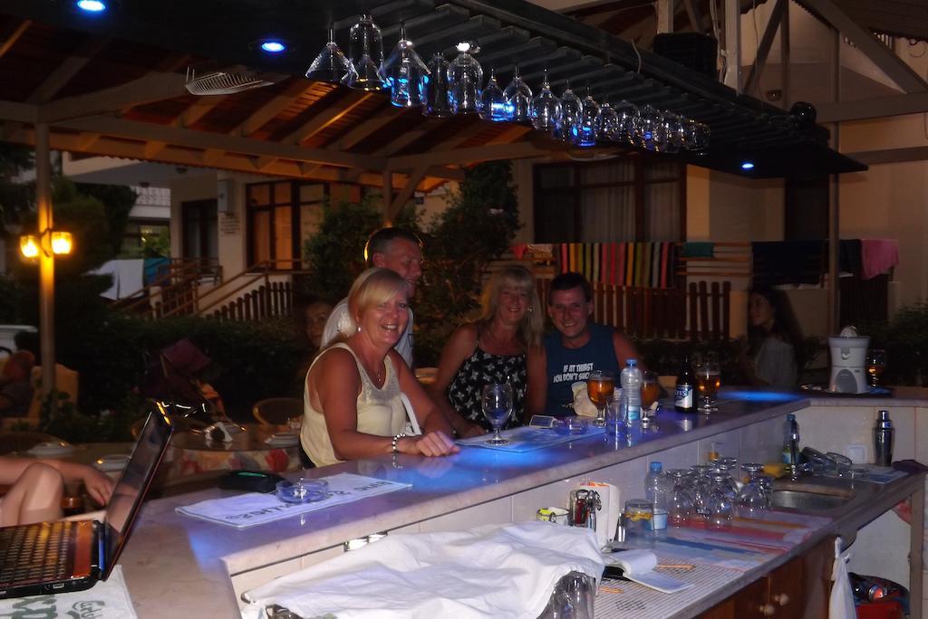 Uestuen Apart Marmaris Luaran gambar