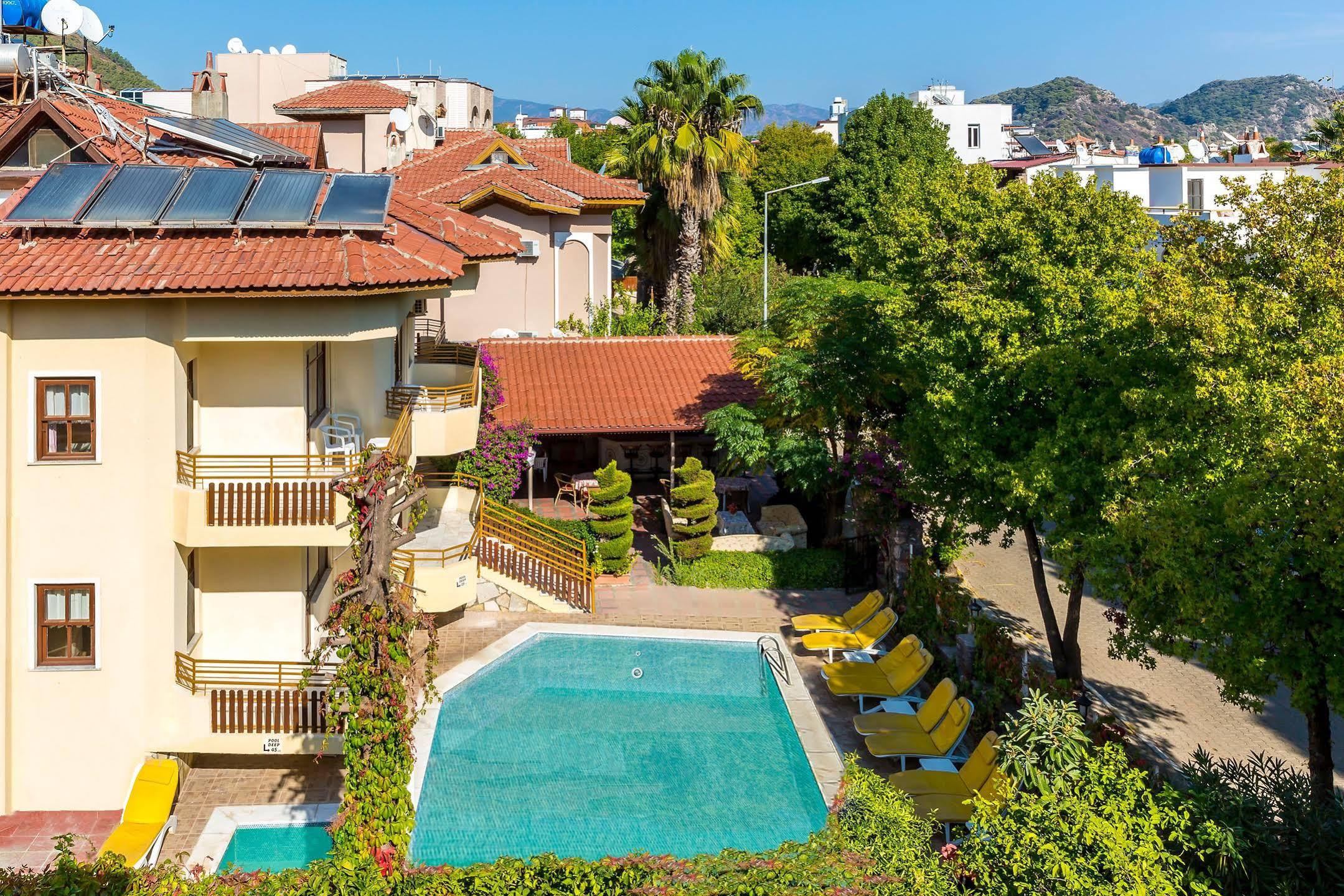 Uestuen Apart Marmaris Luaran gambar